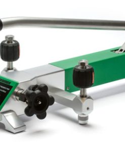 PGPH pneumatic calibration pump -0.95 ... 140 bar (-13.7 ... 2000 psi)